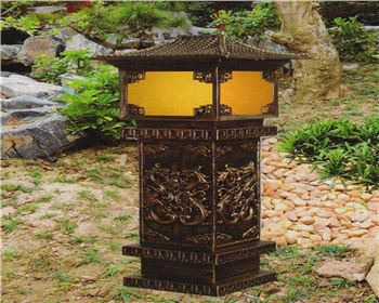 草坪燈